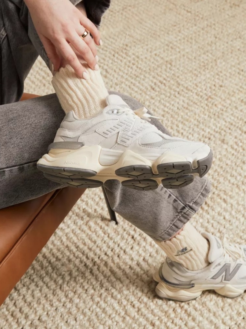 New Balance 9060 Shoes - Sea Salt